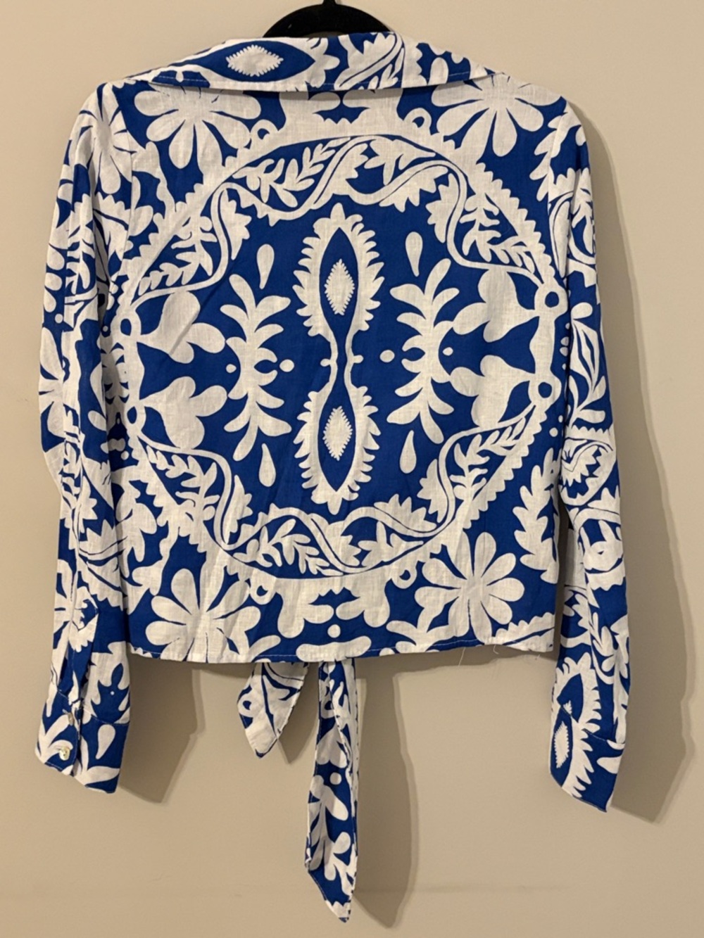 Christian Siriano Blue and White Tie-Front Button Down Shirt - Picture 5 of 5